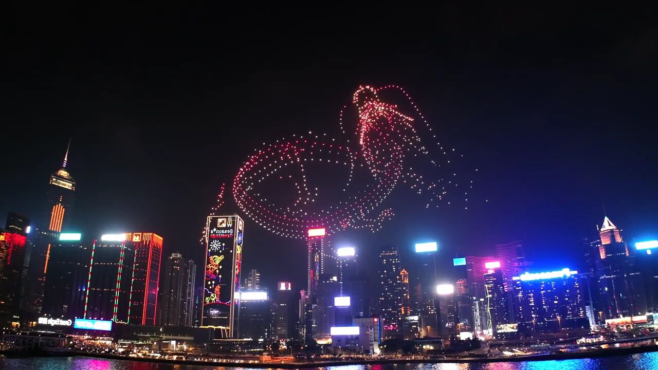 东方明珠的香港，沧桑与辉煌的交融